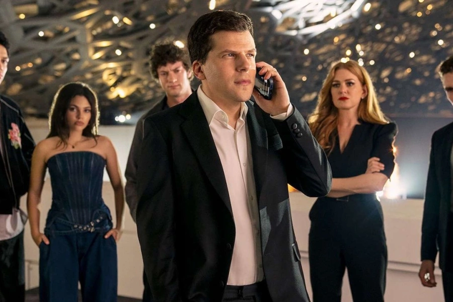 Now You See Me: Now You Don't